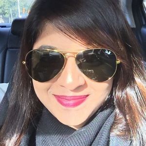 Meet your Posher, Saloni